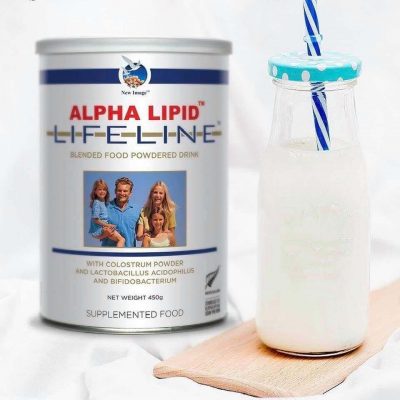 Sử dụng bình lắc sữa pha Alpha Lipid
