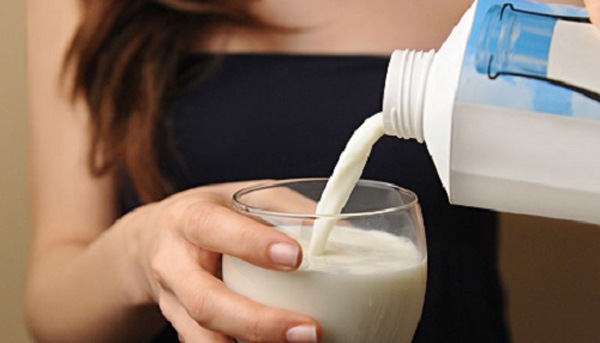 sữa non hỗ trợ điều trị ung thư